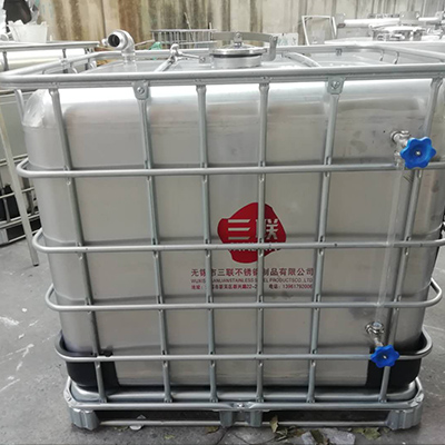 購買不銹鋼噸桶有哪些注意事項(xiàng)，來學(xué)習(xí)一下吧